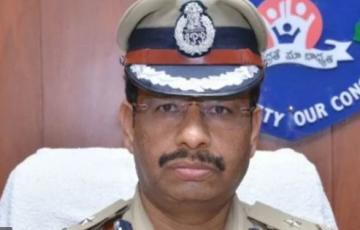  Telangana Encounter - Police Briefs  Media